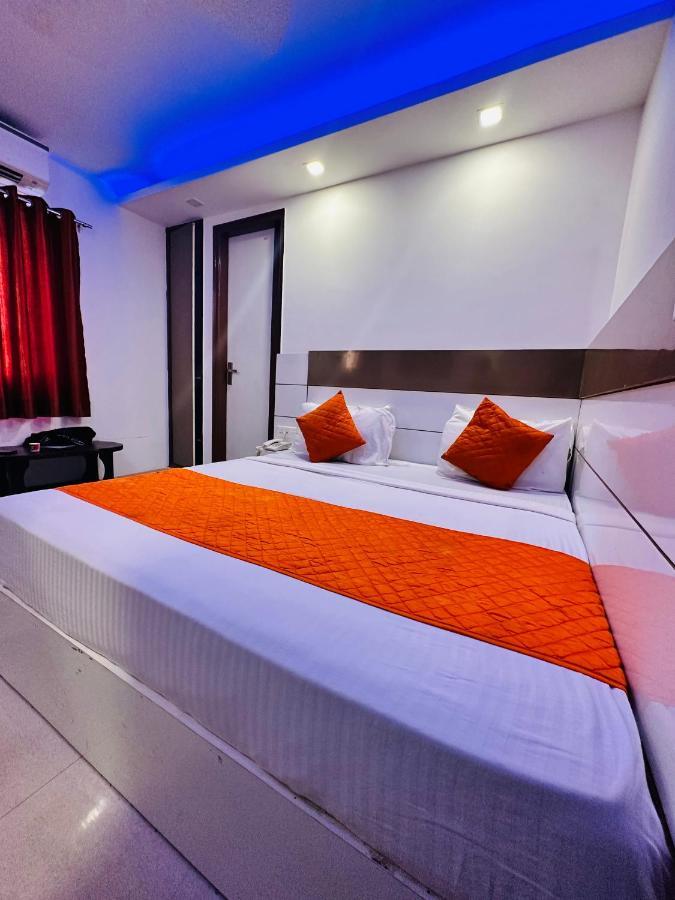 Majestic Park At Delhi Airport Bed & Breakfast 4*