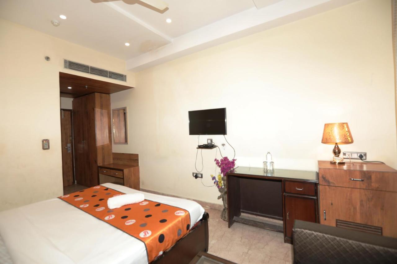 Red Coral - Netaji Subhash Place, Pitampura