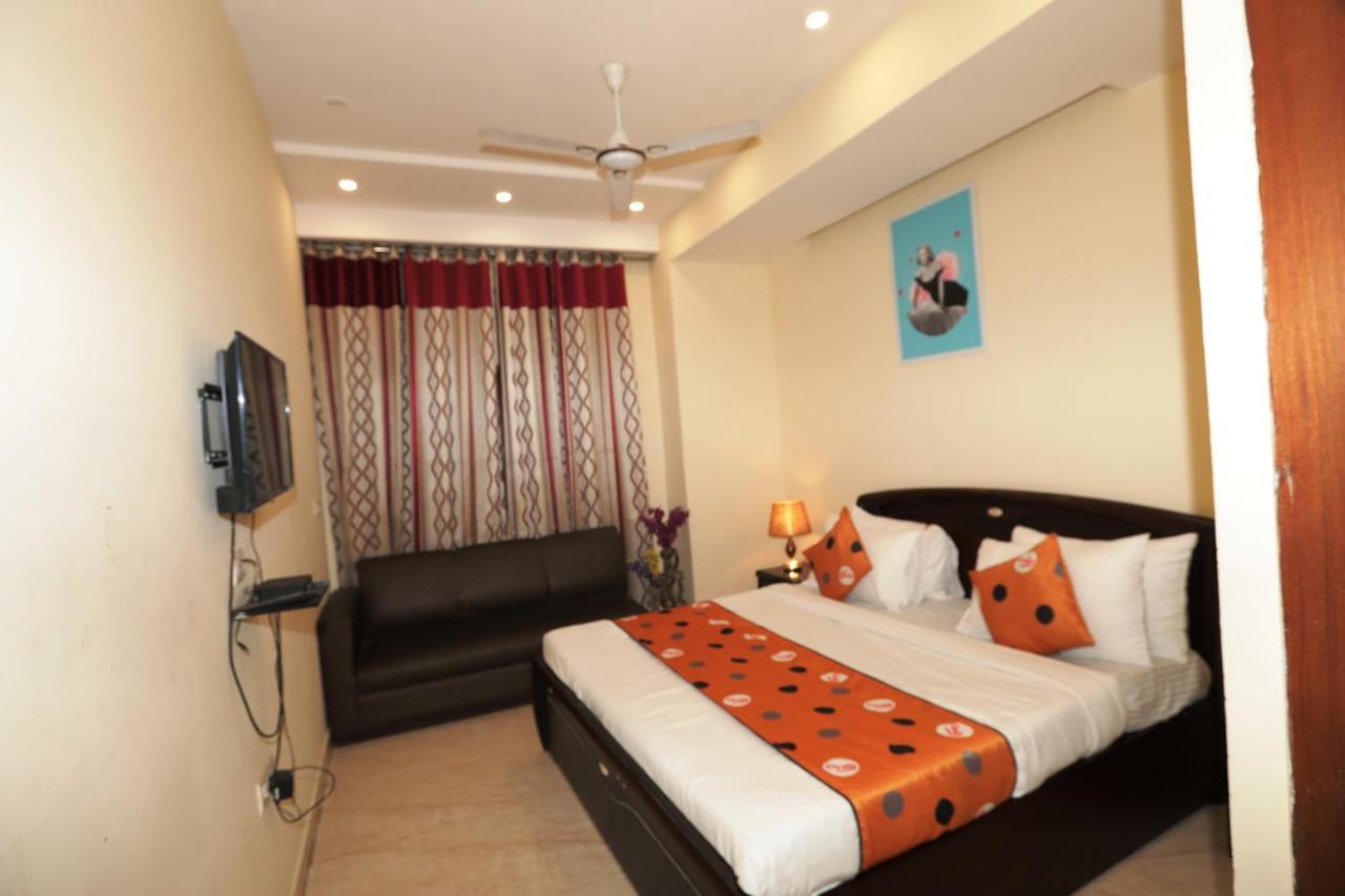 Hotel Red Coral - Netaji Subhash Place, Pitampura New Delhi
