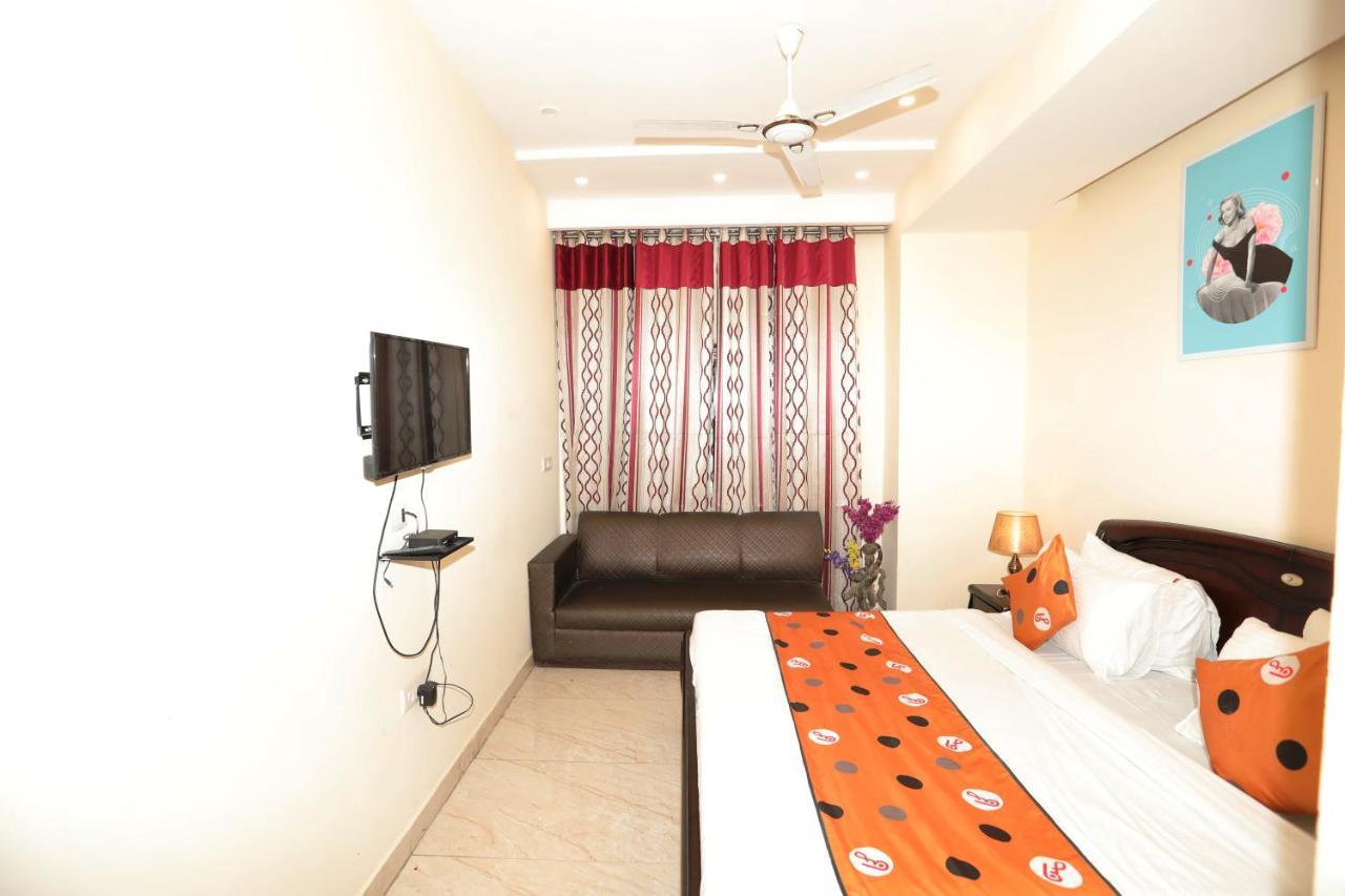 Red Coral - Netaji Subhash Place, Pitampura 3*
