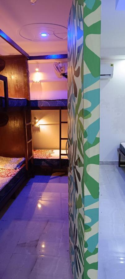 Frazyone Hostel New Delhi