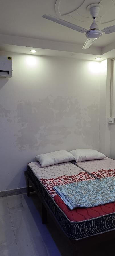 Frazyone Hostel