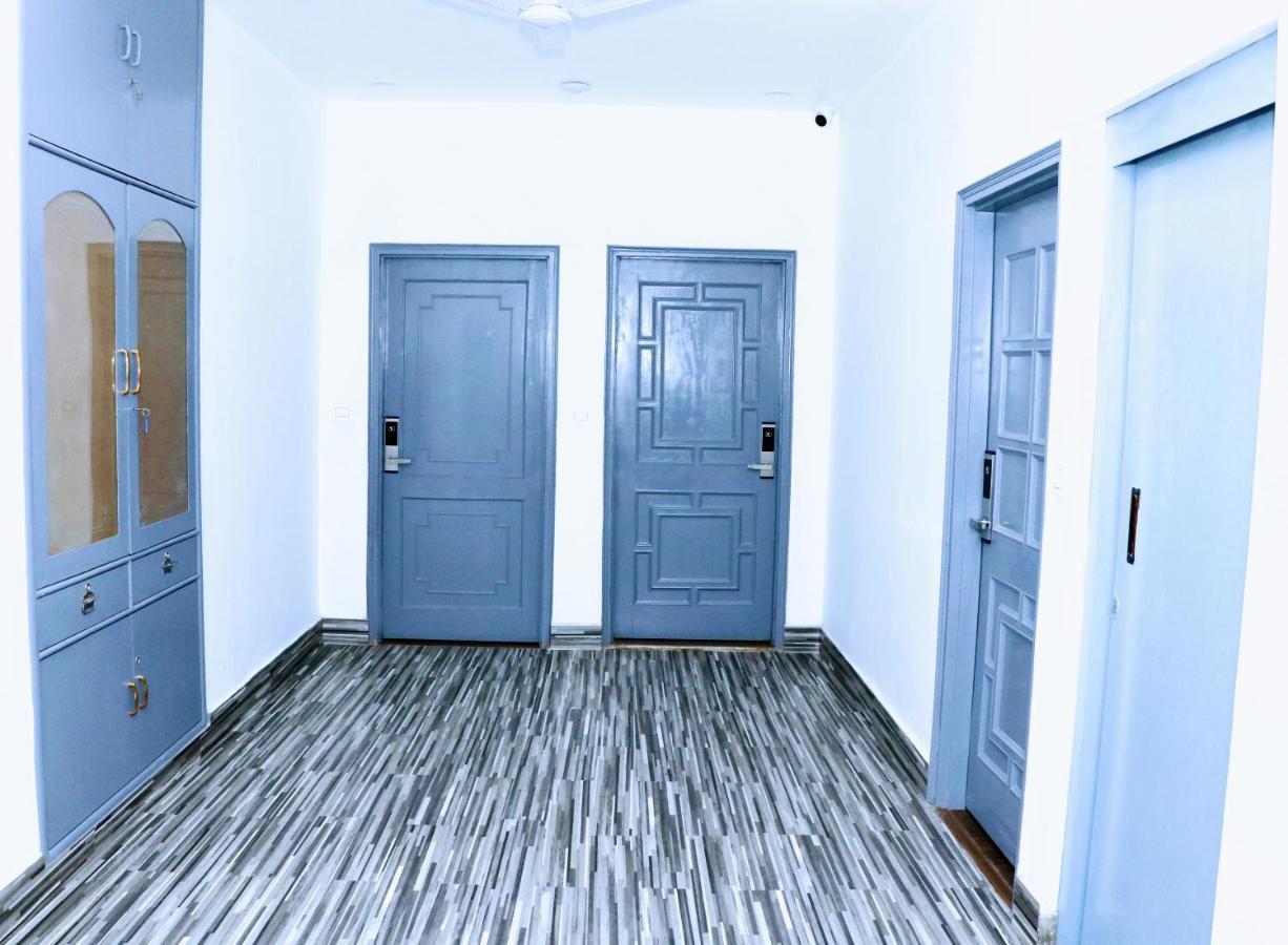 Gallivanto - Rohini Hotel 3*