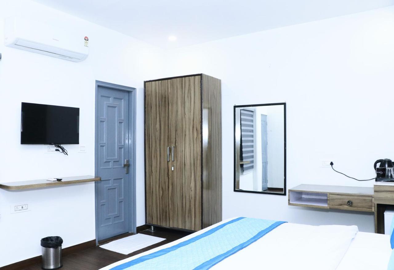 Hotel Gallivanto - Rohini Delhi (National Capital Territory of India)