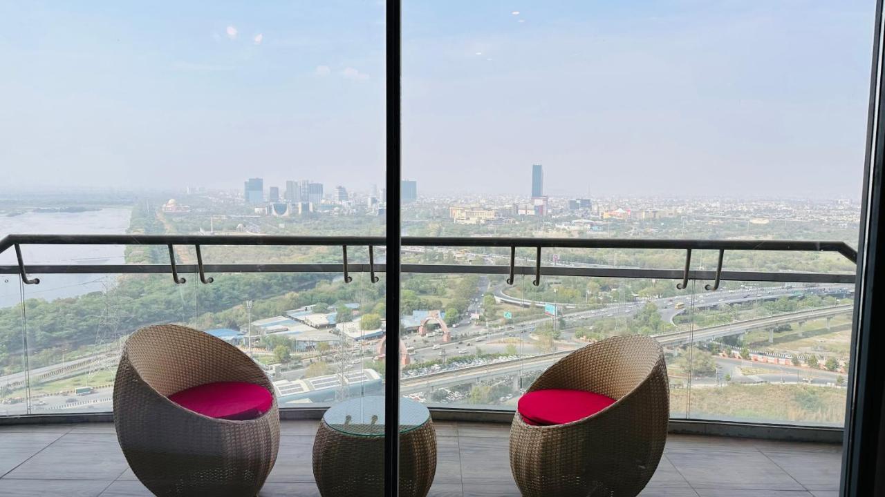21st Floor Skystudio With Balcony Aparthotel