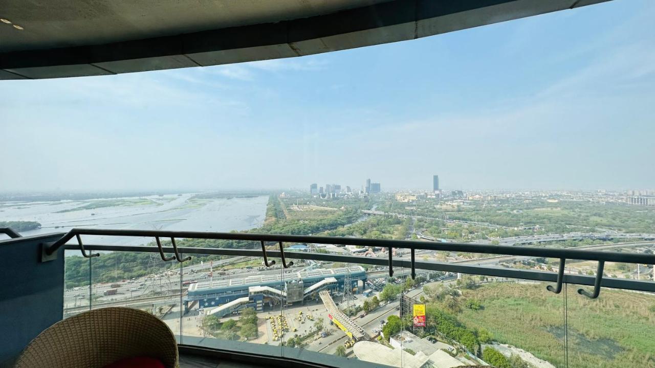 Aparthotel 21st Floor Skystudio With Balcony New Delhi