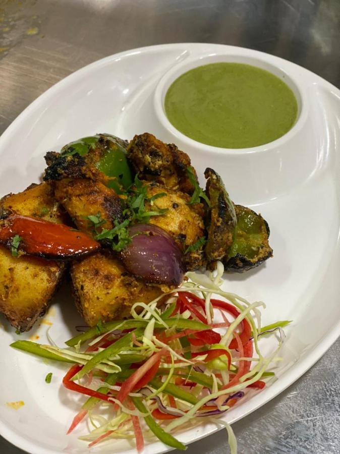 Hotel Gallivanto - Rohini Delhi (National Capital Territory of India)