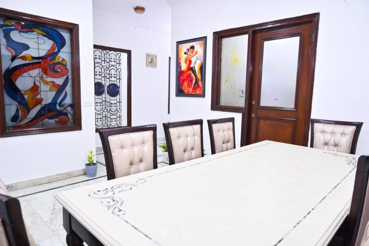 Wild Rose 3* New Delhi