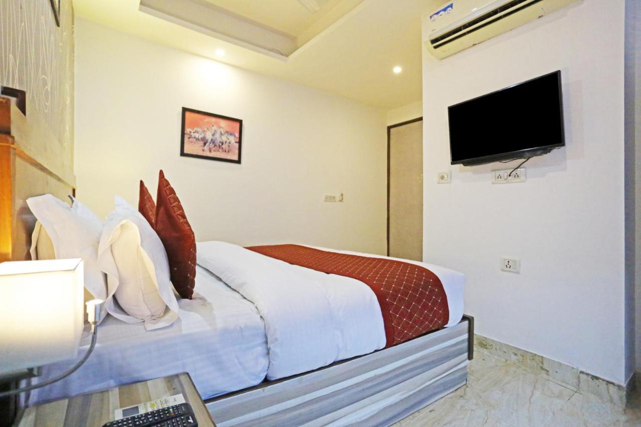 The Near Delhi Airport Hotel Nova Deli
