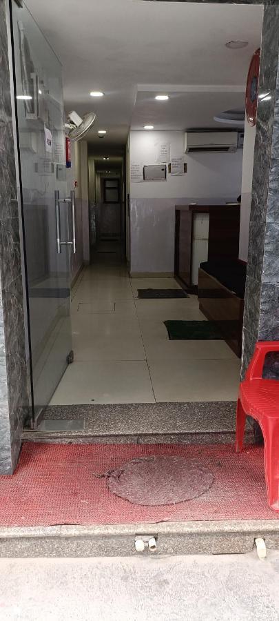 Cozy Cave Hotel New Delhi