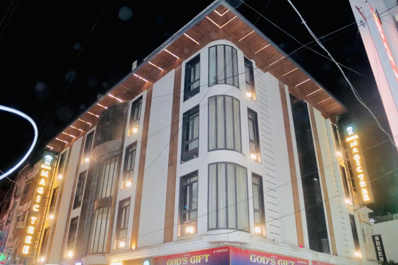 Hotel Magic Tree Karol Bagh Metro Station New 3*
