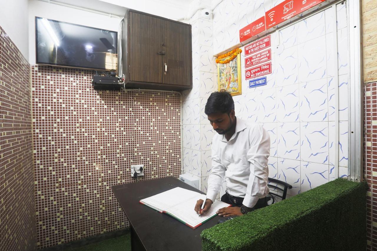 Oyo Mannat Delhi (National Capital Territory of India)