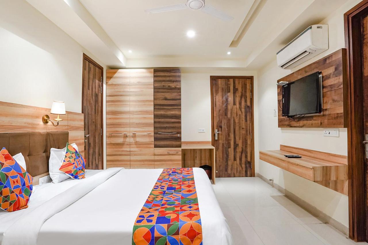 Hotel Fabexpress My
