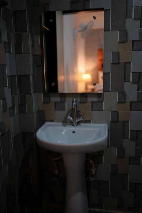 Opera Near Igi Airport Delhi 3*