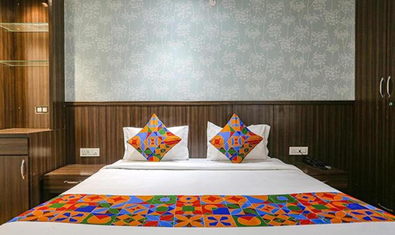 Hotel Fabexpress Rg