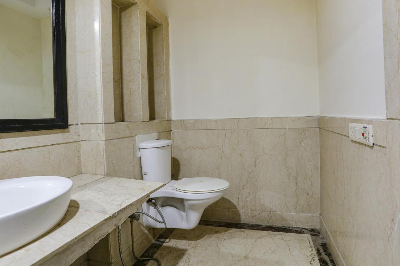 Fabhotel Blue Moon Hotel 3*