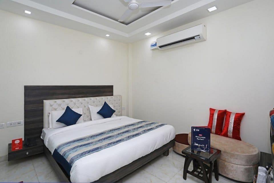 Season Grand Couple Friendly Pitampura Metro Station 3* Delhi (National Capital Territory of India)