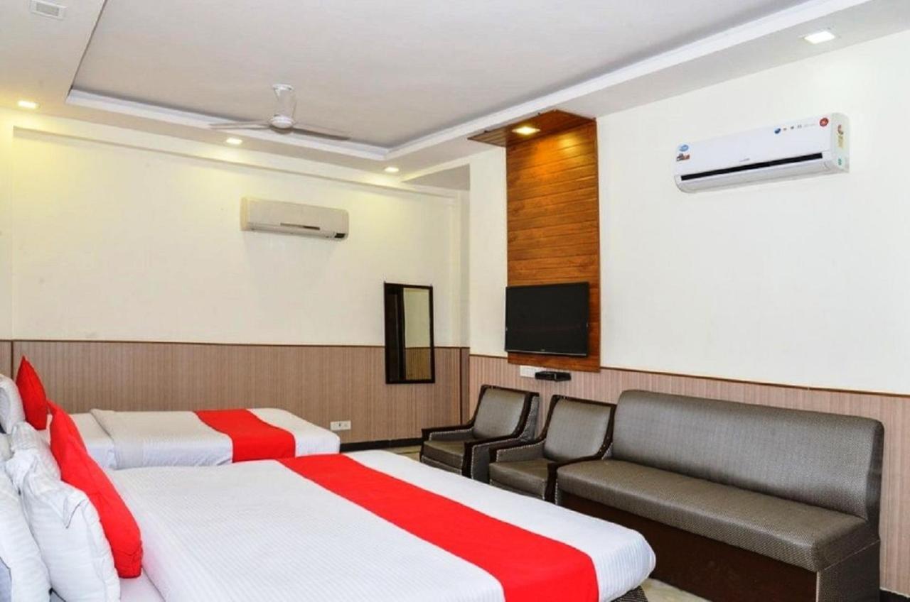 Del Fox Hotel, Delhi Airport Hotel 3*
