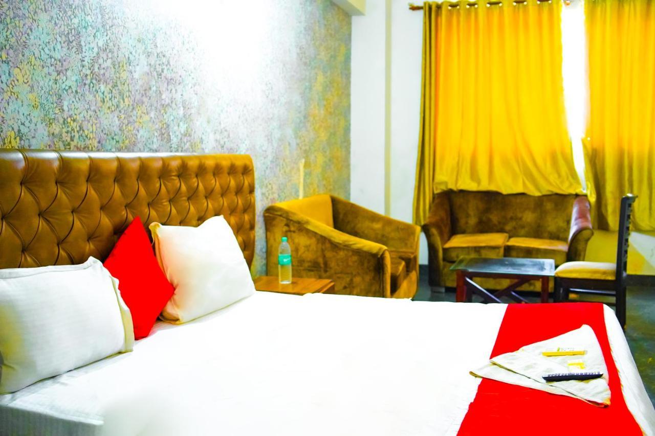 Hotel Premium In Jangpura Bhogal Near Nizamuddin Railway Station New Delhi