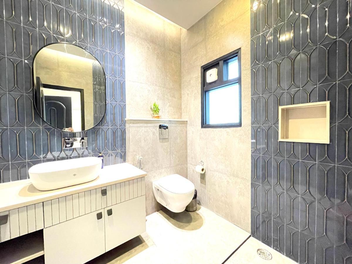 Bedchambers, Saket Hotel