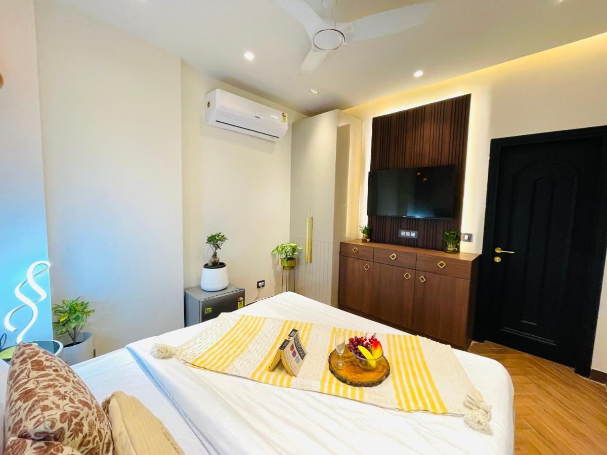 Bedchambers, Saket Hotel Nova Deli