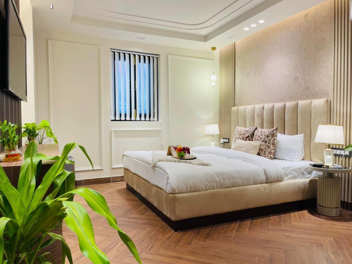 Bed & Breakfast Premium Suites In Malviya Nagar *