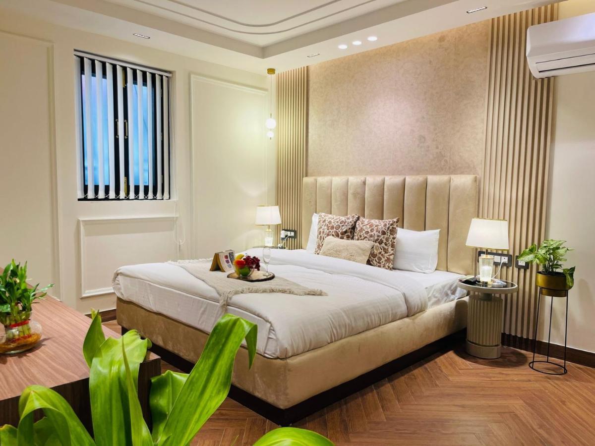 Bed & Breakfast Premium Suites In Malviya Nagar *