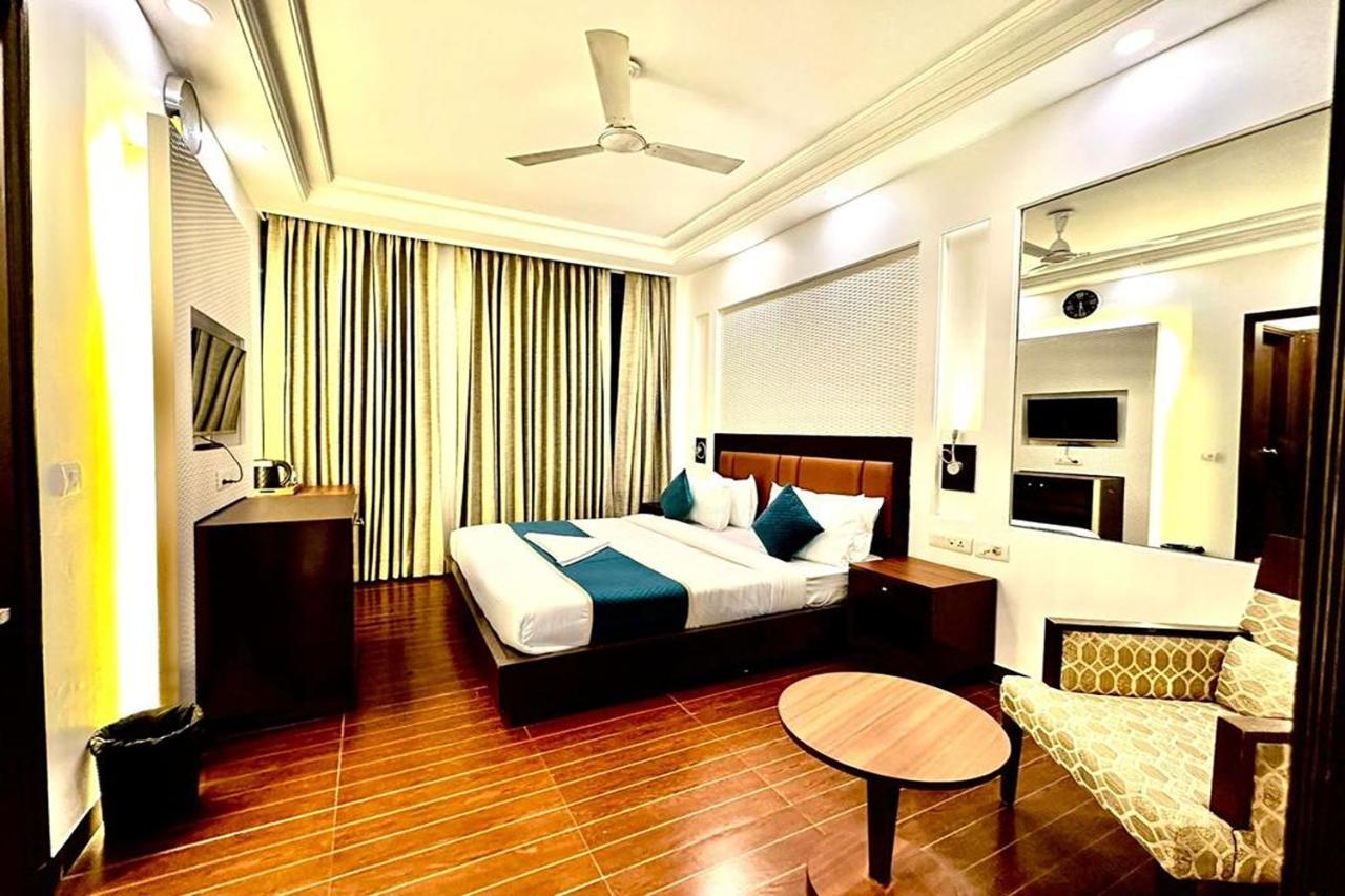 The Imperio Hotel New Delhi