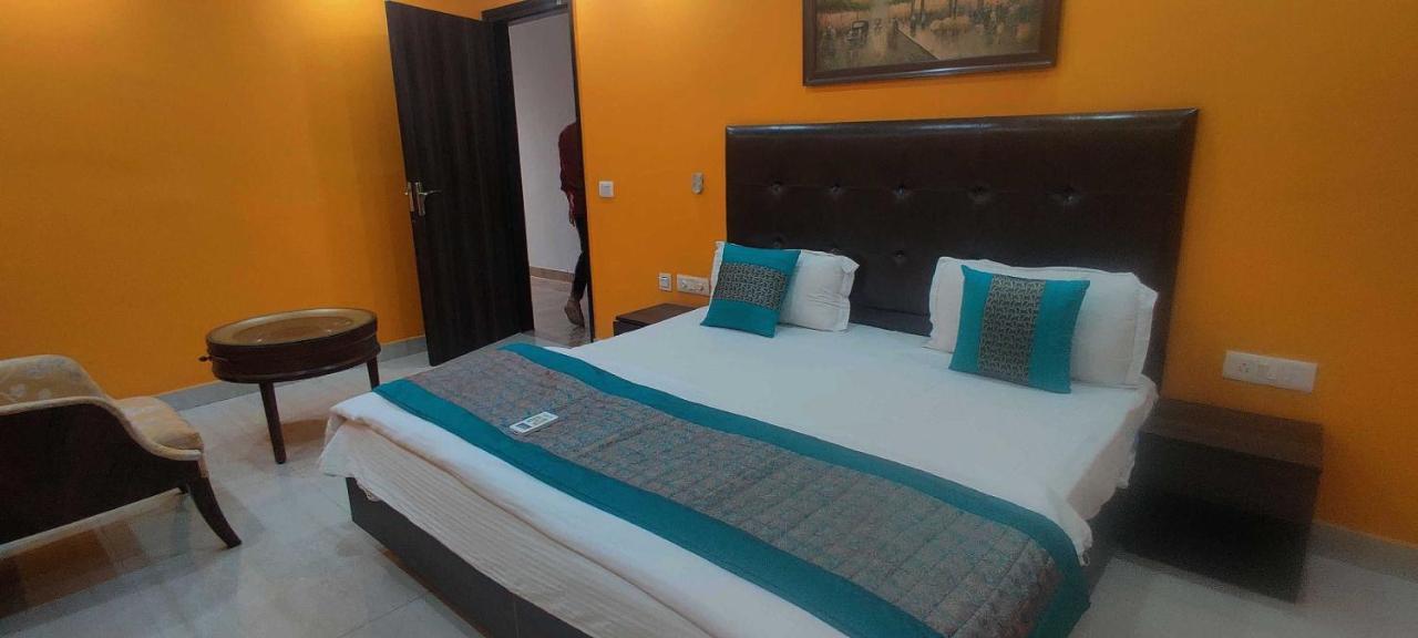 Hotel Townhouse Golden King Nova Deli