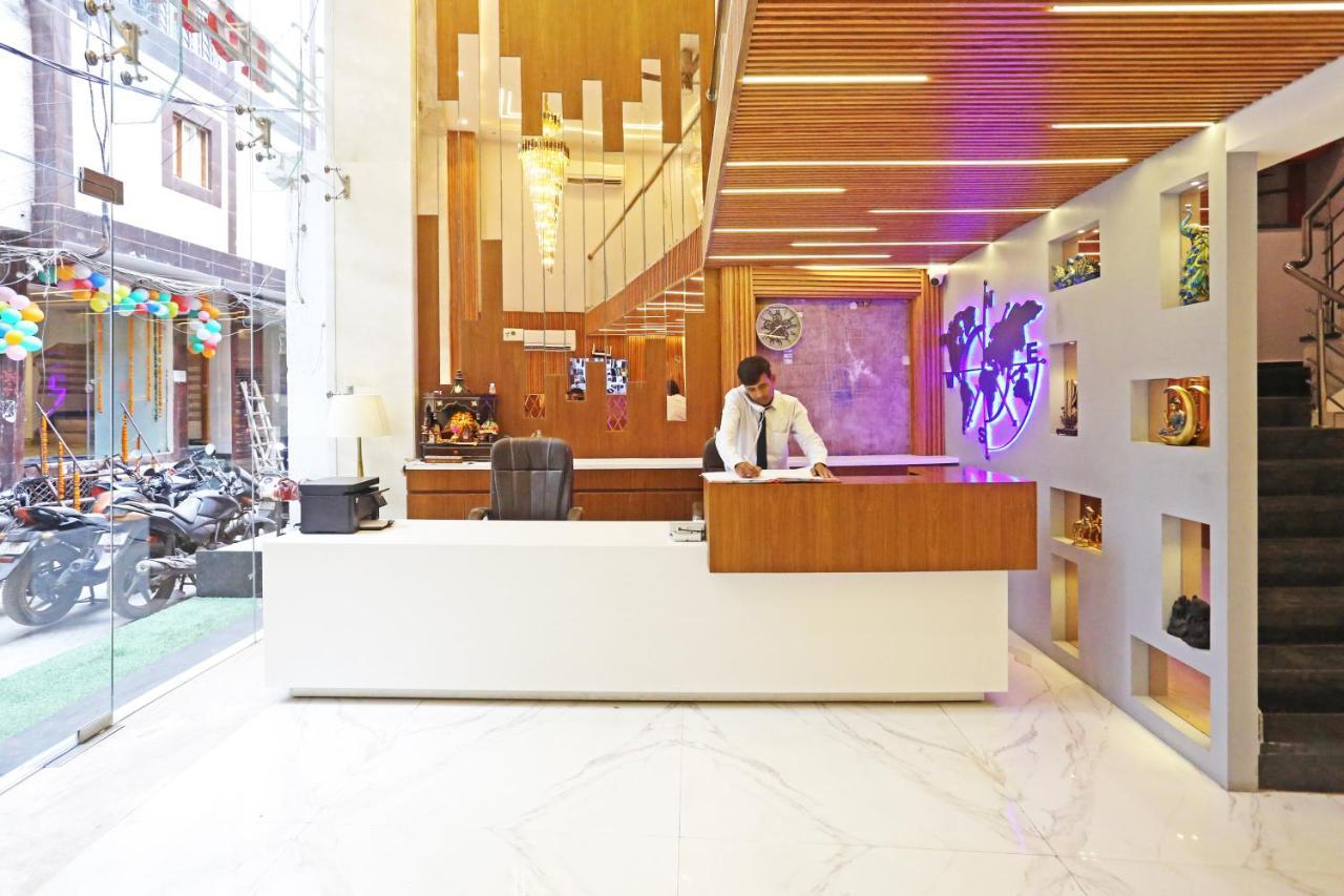 Frankstay By Mayfair Newly Built - 4* New Delhi