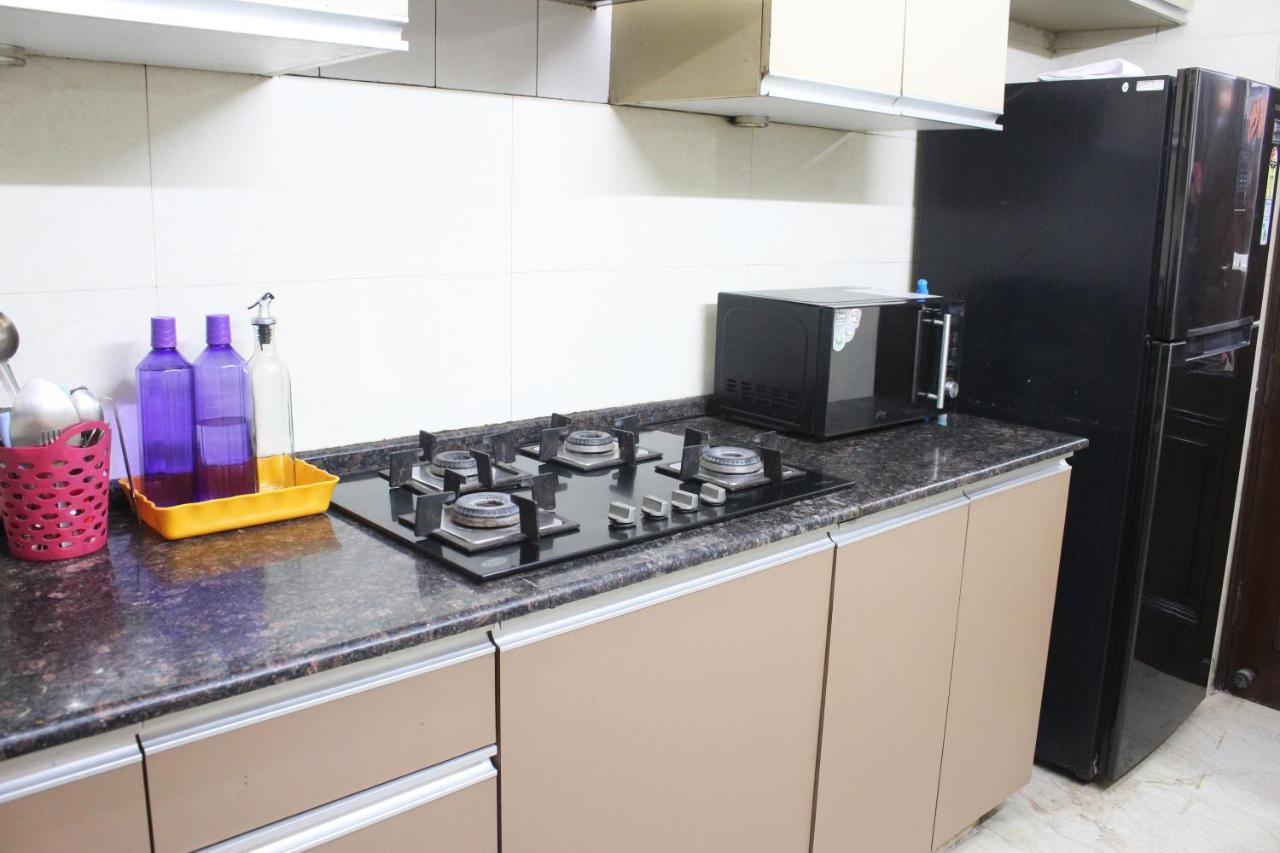 Premium Luxurious 2bhk W/ Huge Livingroom Apartment *