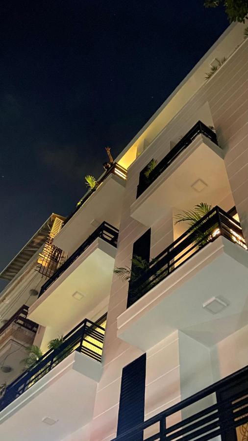 Hotel Roomshala Luxurious Studio In South Extension 4*