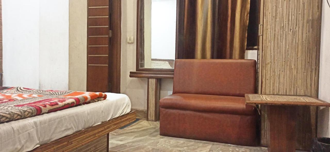 Odeon Continental Hotel New Delhi