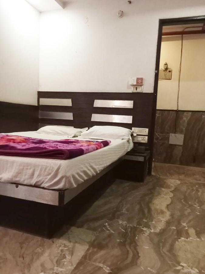 Odeon Continental Hotel