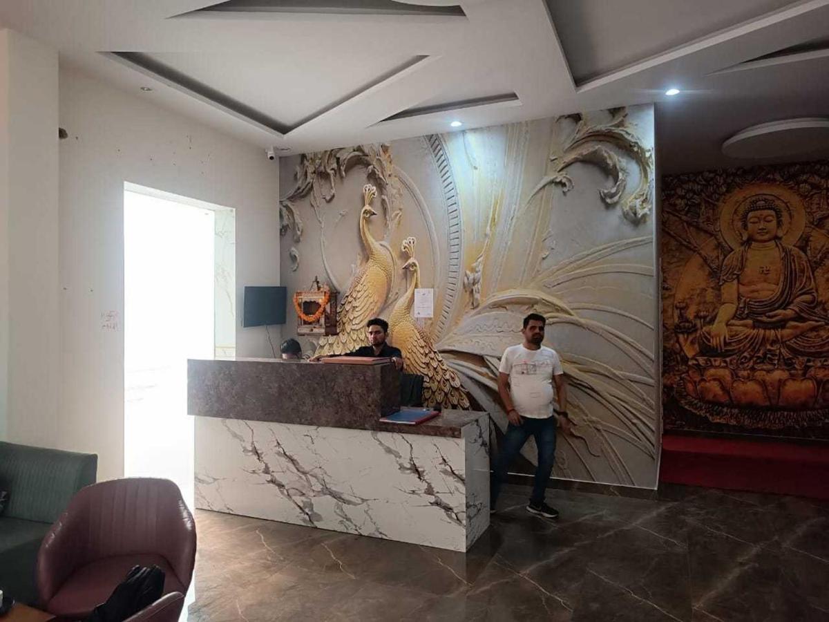 O Ambs Hotel 4*