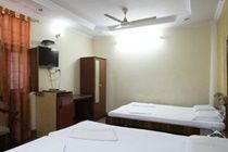 Kelson Dx With Parking, 2mins From Metro Station Near Railway Station