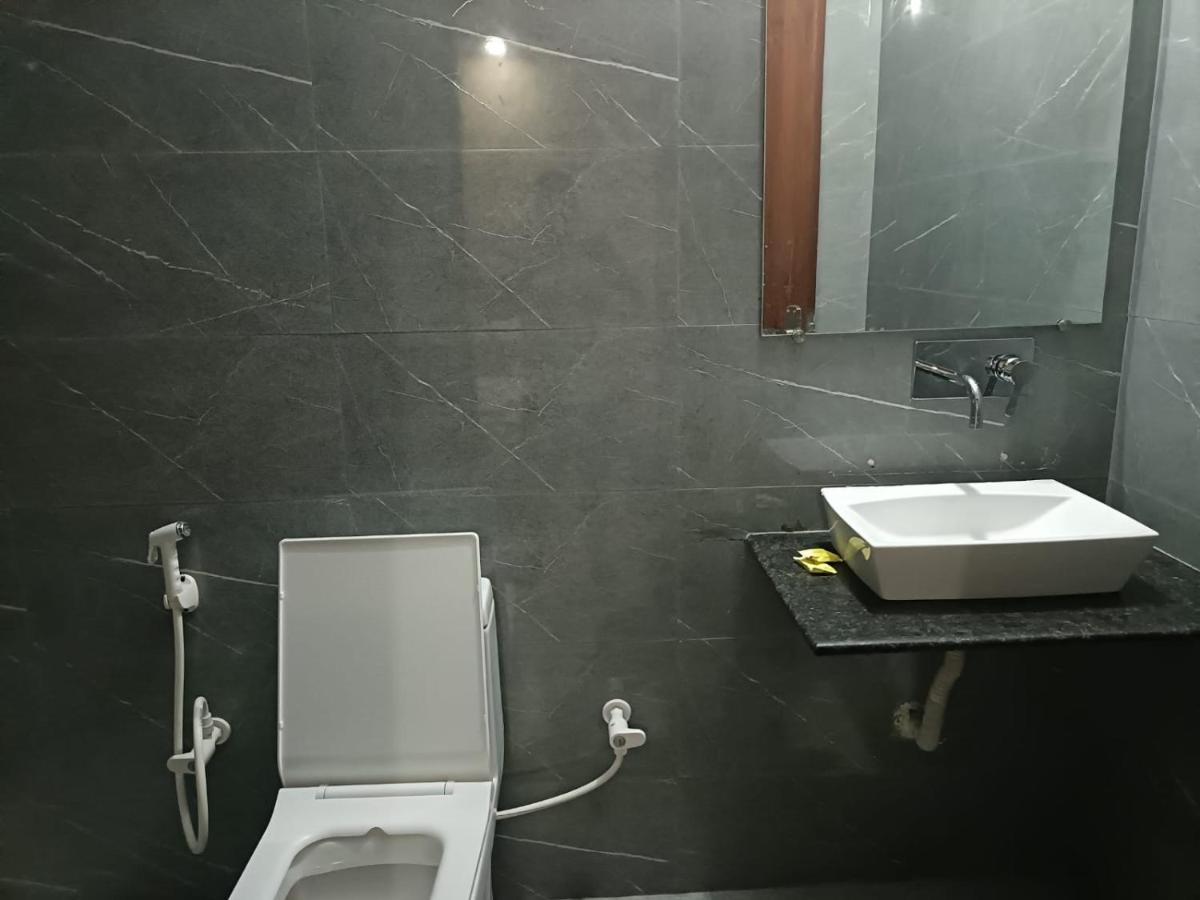 Airport Delhi Hotel Nova Deli