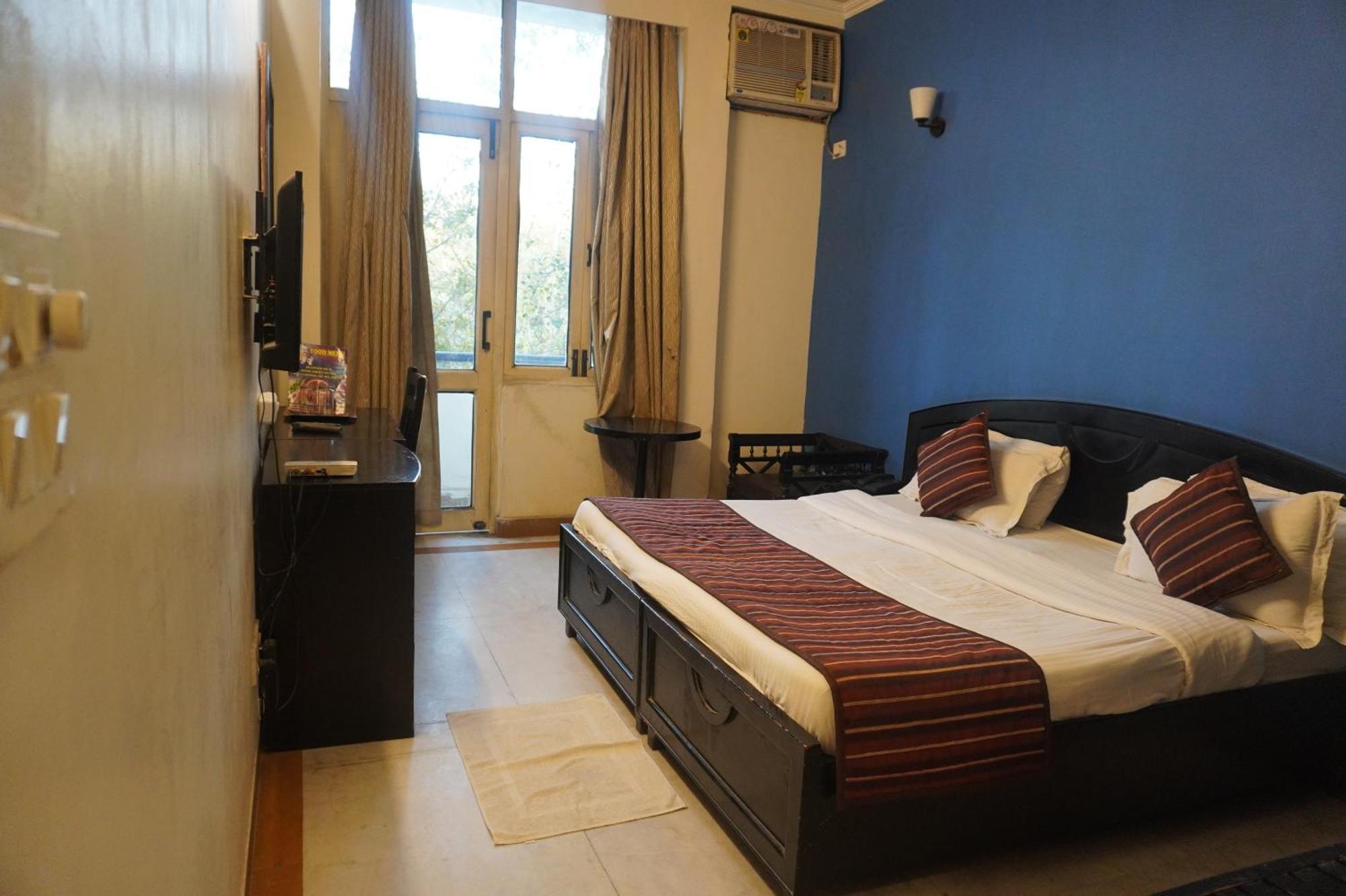 Centre Nizamuddin 3* New Delhi
