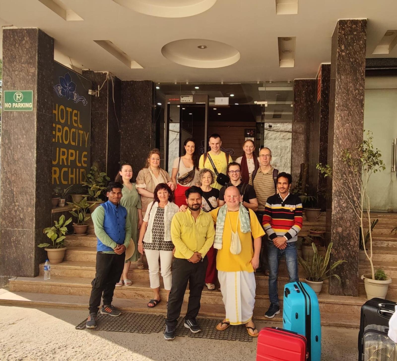 Aerocity Purple Orchid Hotel 3*