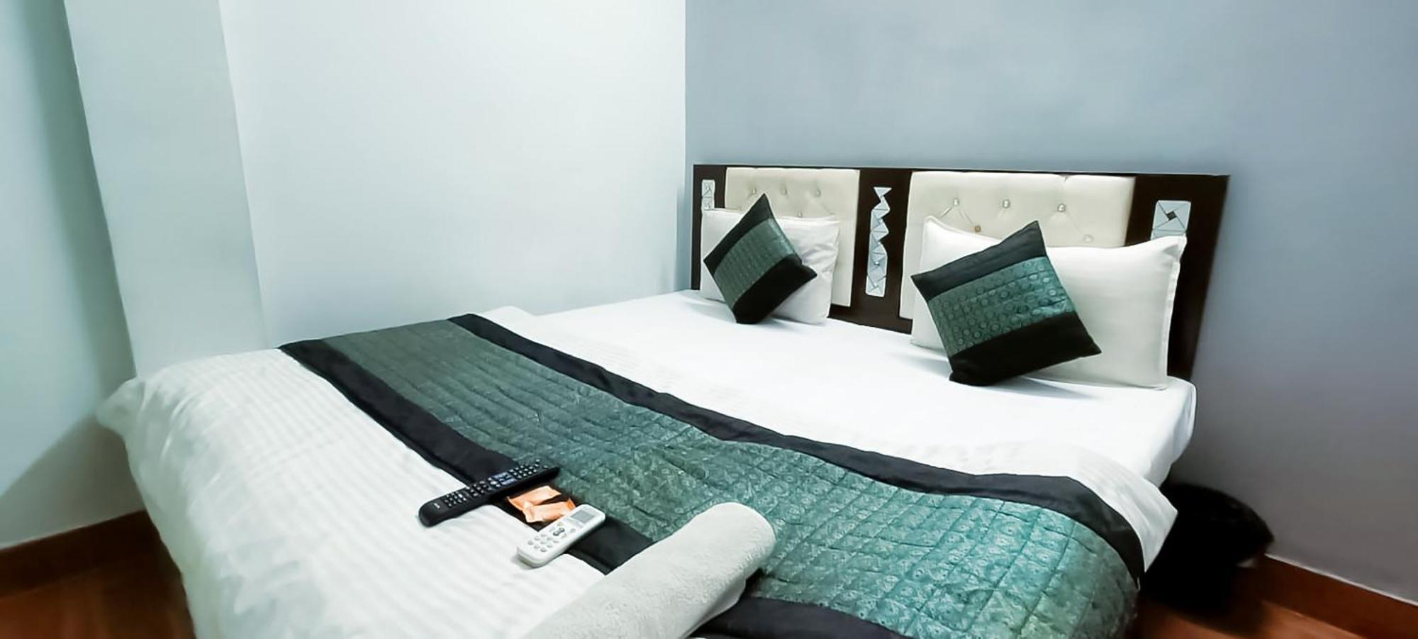 Reseidency Near Hari Nagar New Delhi