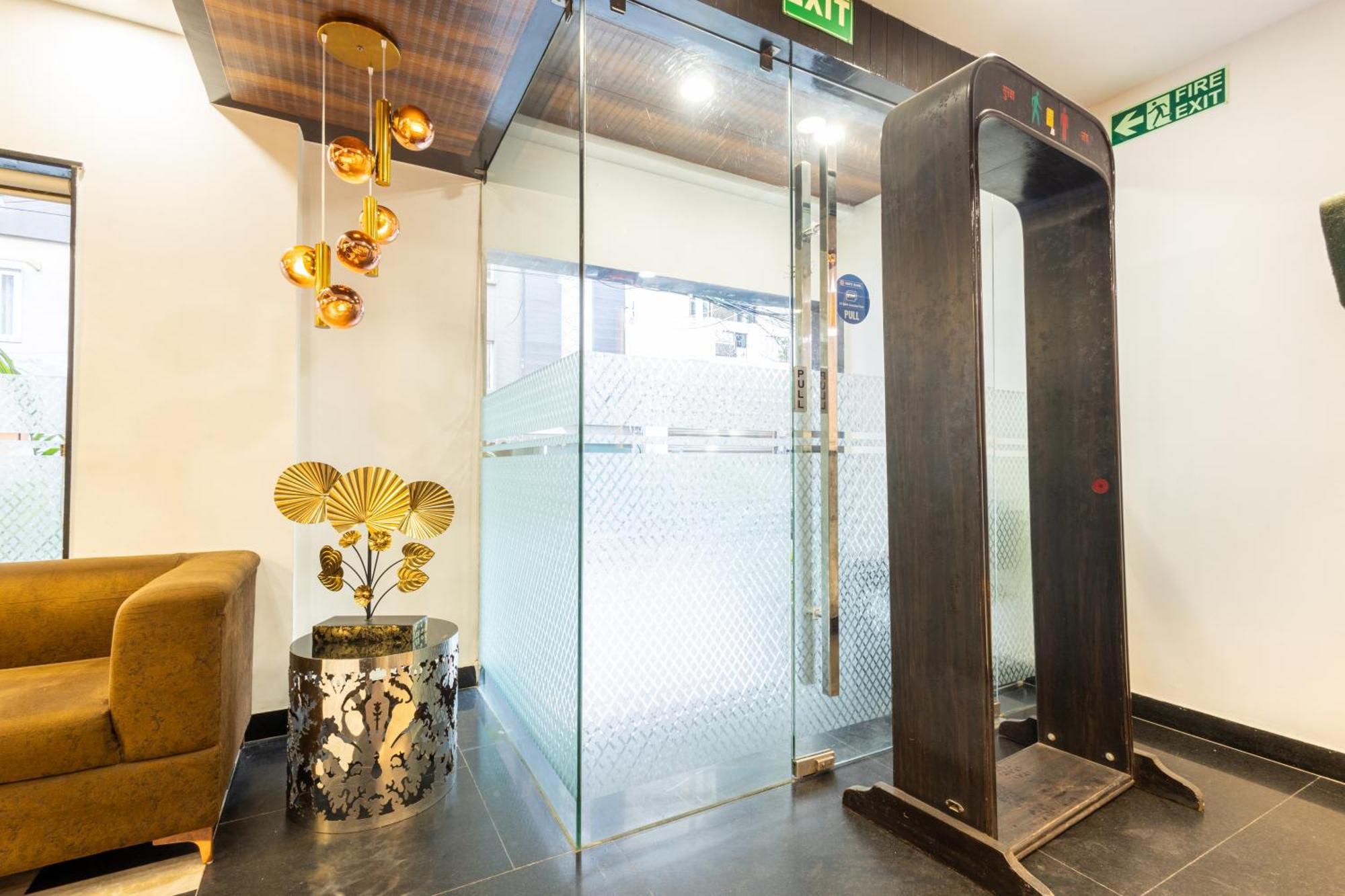 Hotel Cosmo Near Blk Hospital Karol Bagh