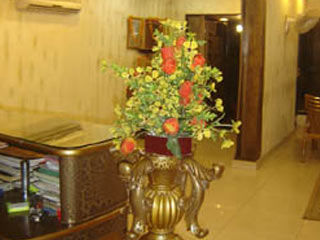 Golden Leaf Hotel New Delhi
