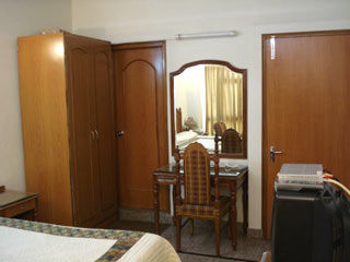 Hotel Golden Leaf 3*