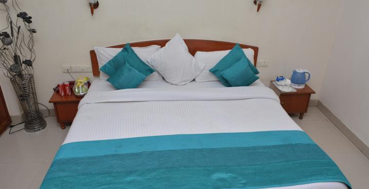 Airport Vishal Residency Hotel 3*