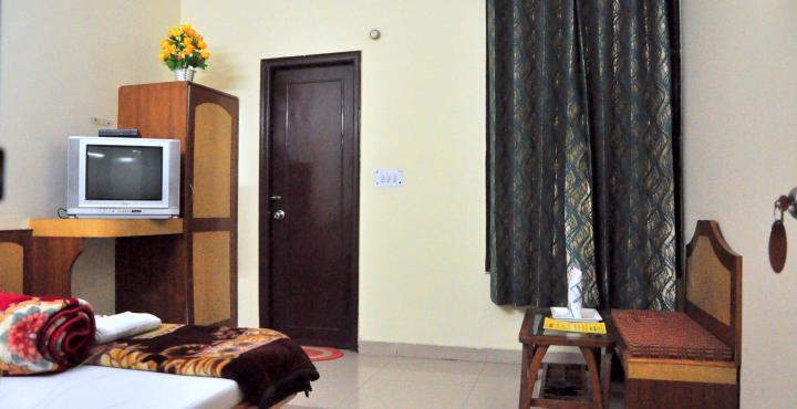 Ganga Hotel 3*