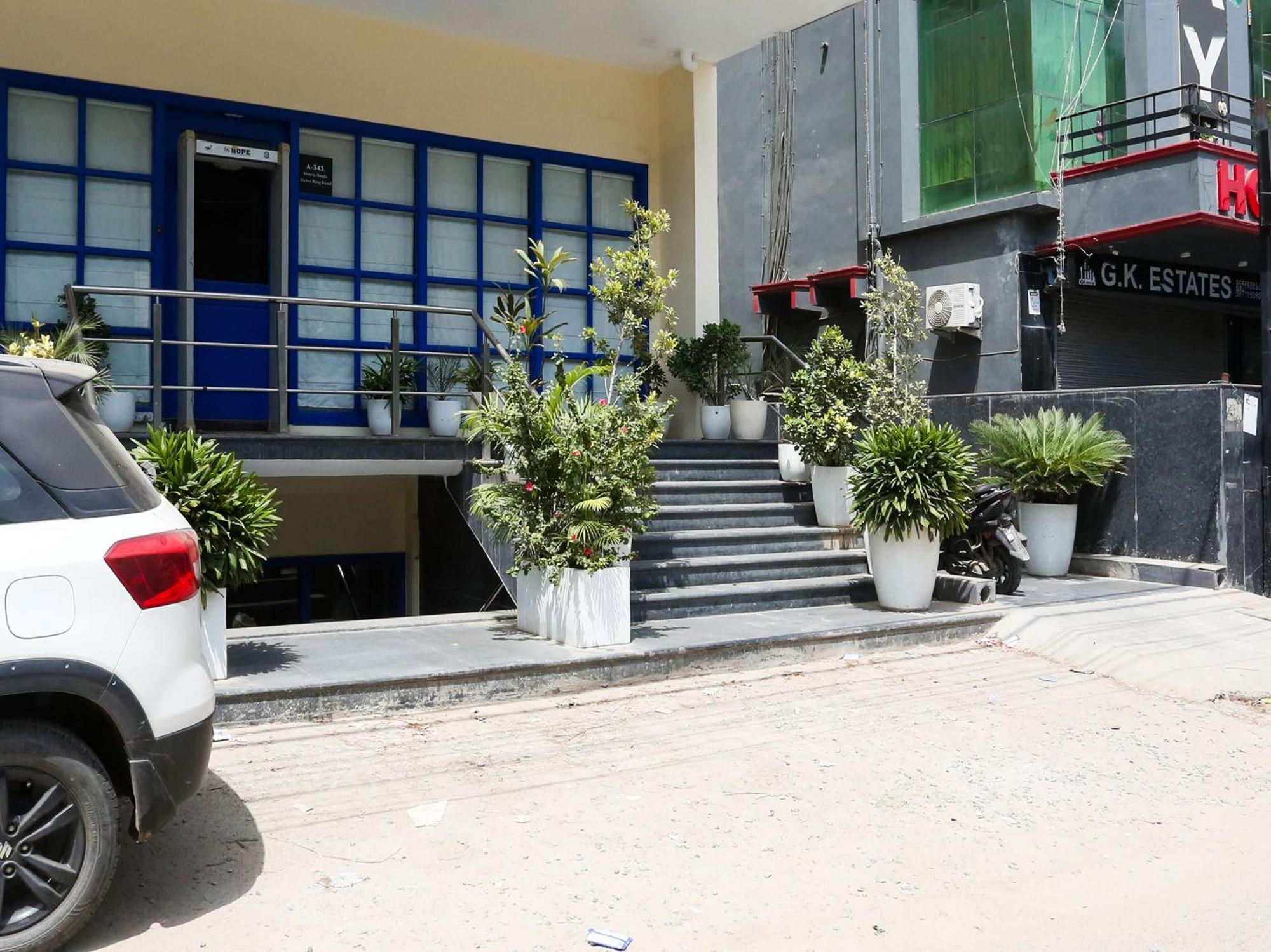 Hotel Townhouse Meera Bagh Delhi (National Capital Territory of India)
