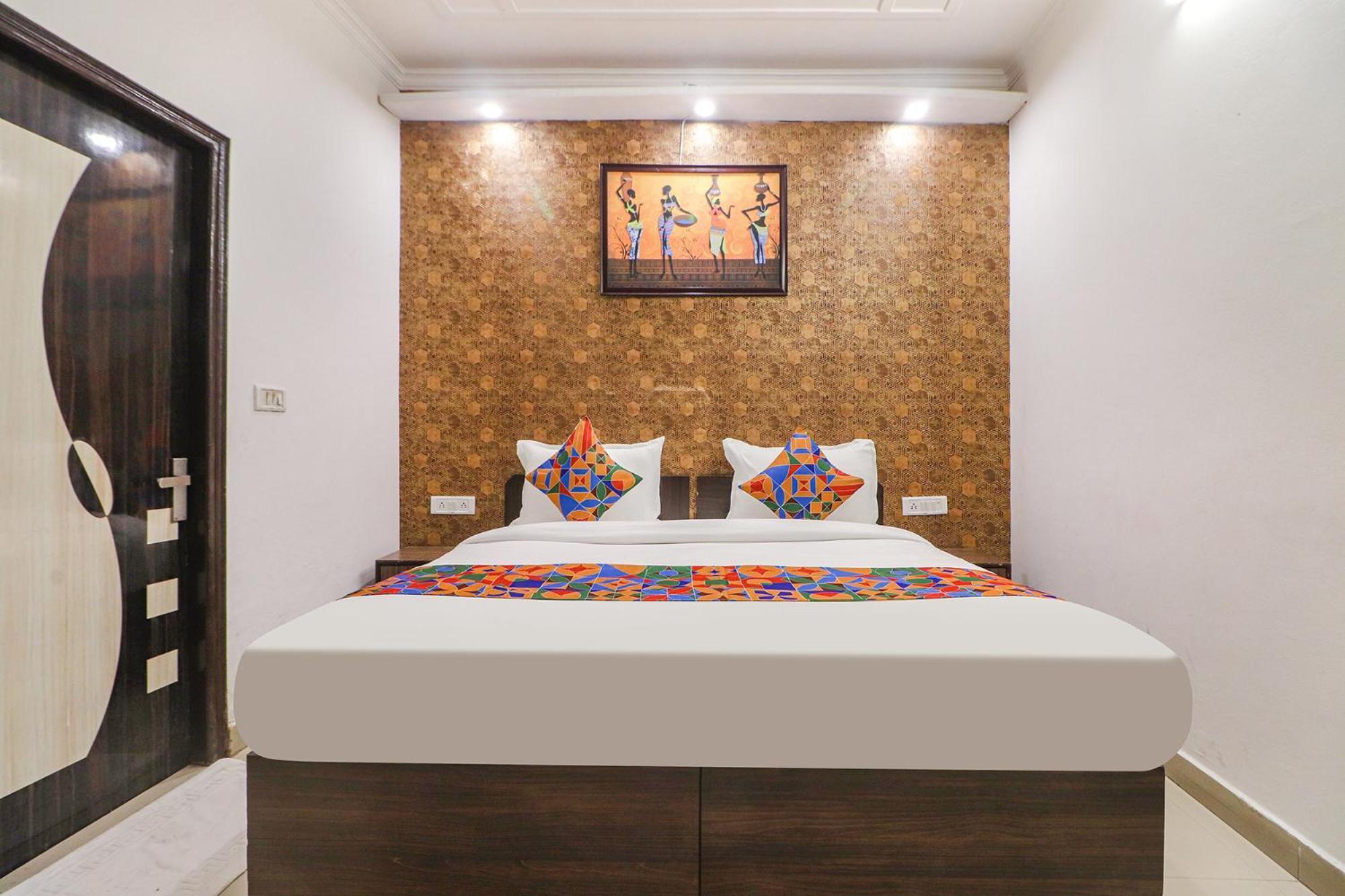 Hotel Fabhotel Rainbow Near Igi Airport