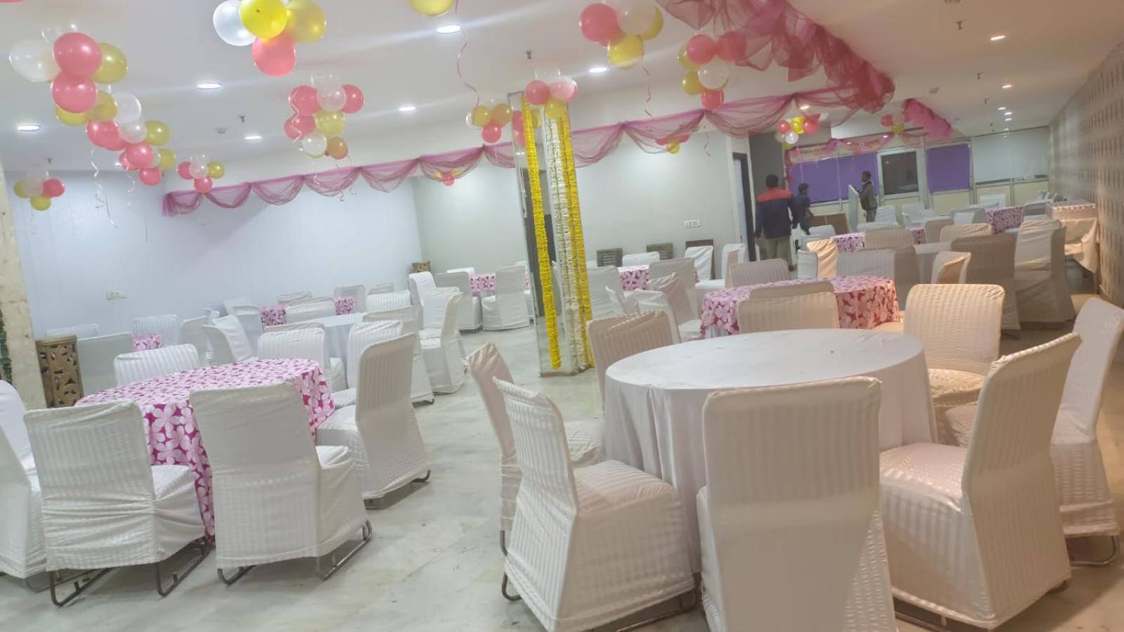 Zenith Mahipalpur - Free Parking 4* New Delhi