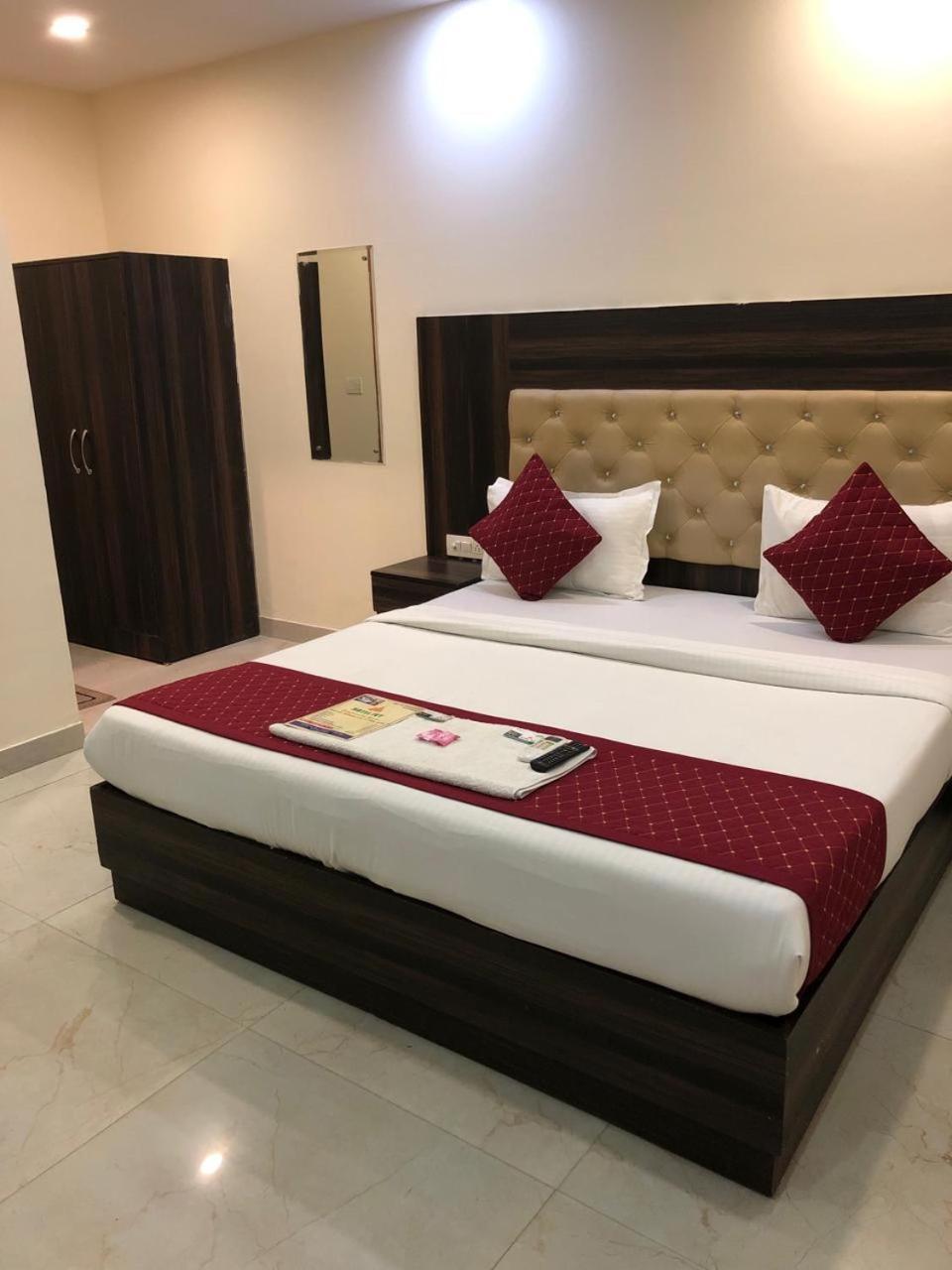 Iby Hotel 4*