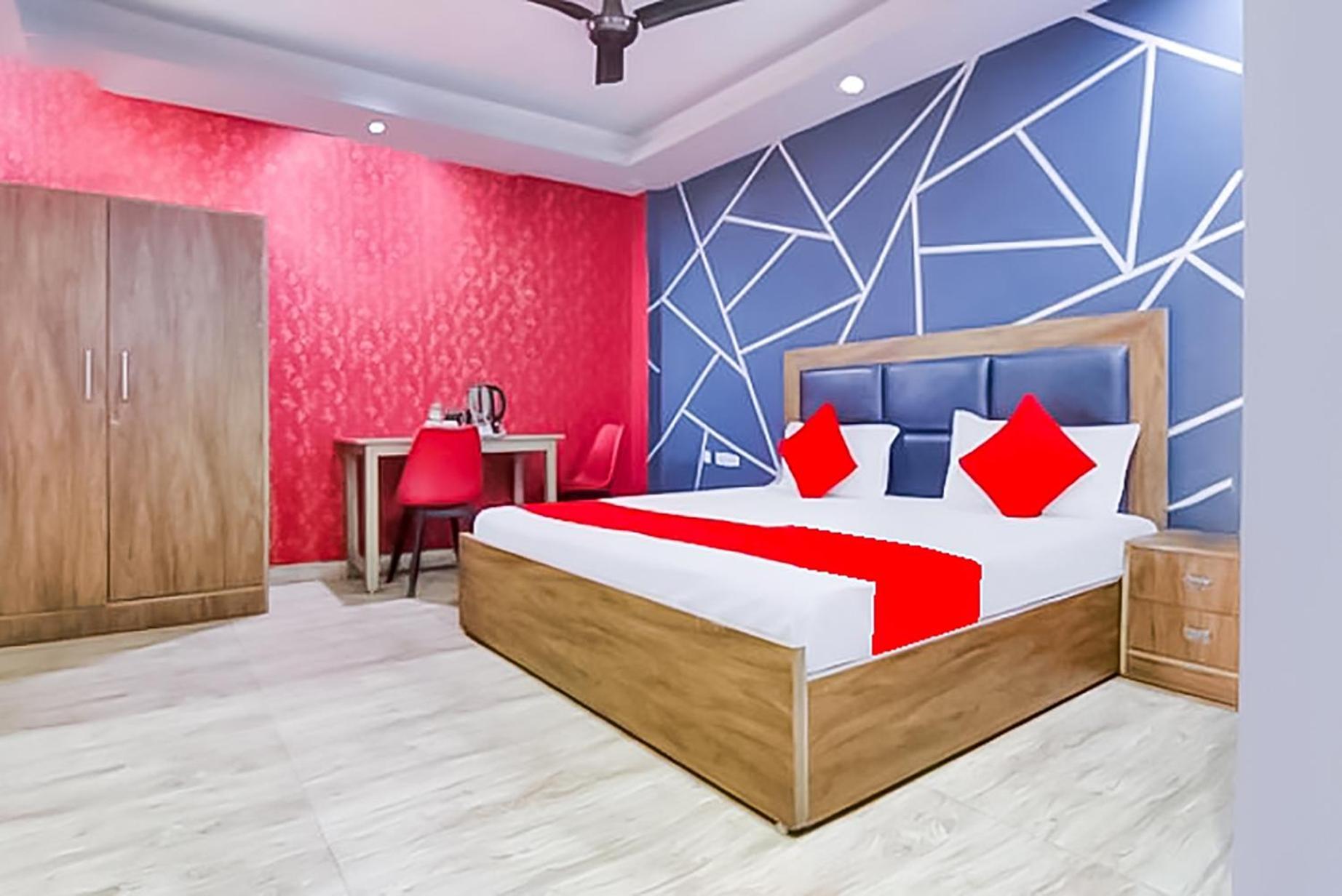 Green Leaf - Sarai Kale Khan Hotel